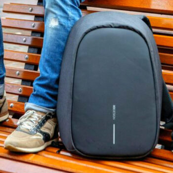 12 Best Backpacks for Digital Nomads Working from Cafés