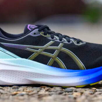 12 Best Men's Travel Sneakers for Plantar Fasciitis in 2025