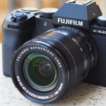 12 Best Travel Cameras That Make Photography Effortless