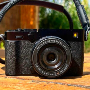 12 Pocket Cameras Perfect for Capturing European Street Art
