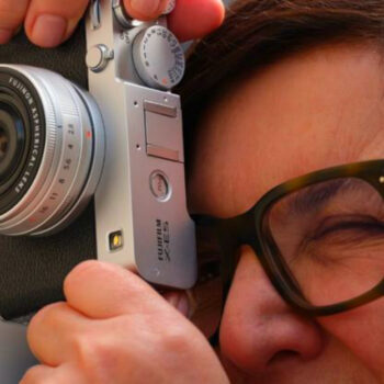 12 Travel Cameras That Shoot in RAW for Maximum Editing Flexibility