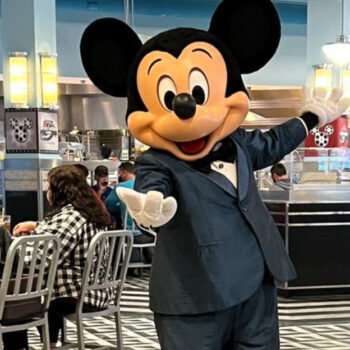 13 Best Breakfast Spots at Disney World Parks You've Got to Try