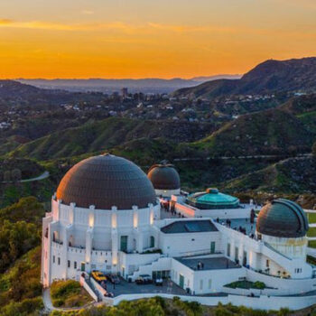 13 Tourist Traps Older Americans Should Skip — And 11 Safe Alternatives That Are Better