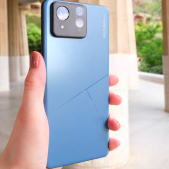 13 Travel-Ready Smartphones That Capture the Most Details (2025)