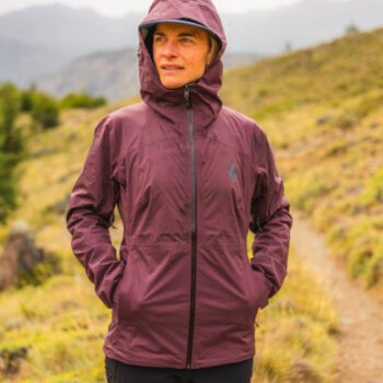 14 Best Women's Waterproof Travel Jackets for November 2025