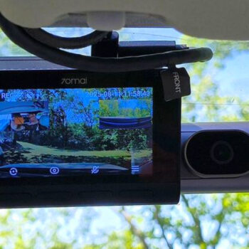 14 Dash Cams Travelers Trust for Rentals and Road Trips