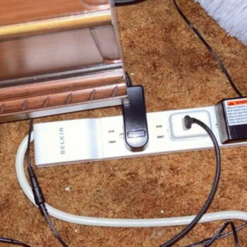 15 Flat-Plug Travel Power Strips With Surge Protection (Tested)