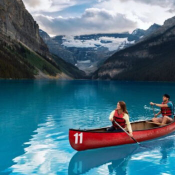 18 Countries Where Locals Love Tourists
