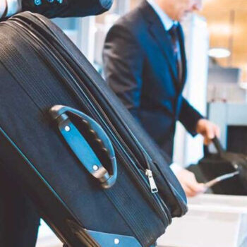 19 Travel Scams That Fooled Even Seasoned Boomers