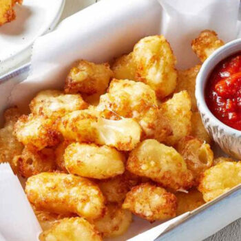 20 Midwest Foods That Coastal Tourists Think Are Totally Bizarre