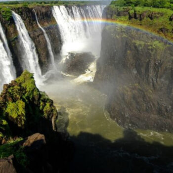 23 Must-See Natural Wonders For Your Travel Bucket List