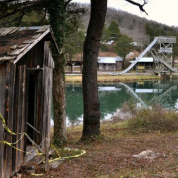 23 Tourist Hotspots America Forgot - What Happened to These Once-Famous Places