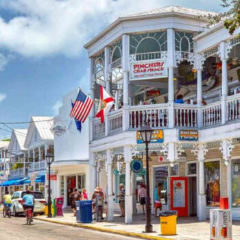 23 U.S. Towns Where Tourists Feel Completely Unwelcome