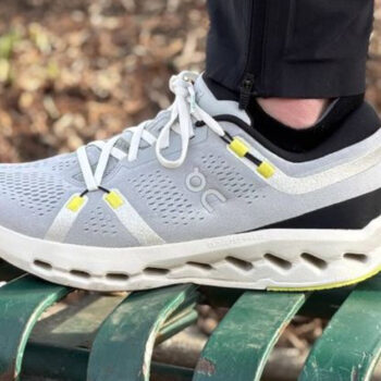 6 Best On Running Shoes for Men Traveling in 2025