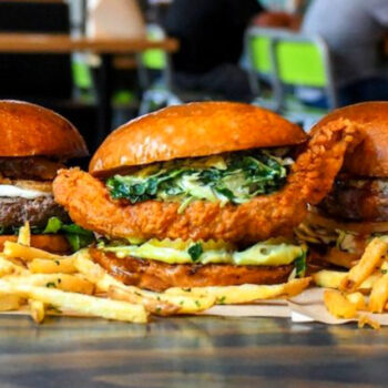 7 Texas Burger Chains Locals Swear Are Worth Every Mile