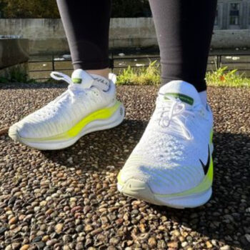 8 All-Day Comfort Shoes Travelers Rated Best in 2025