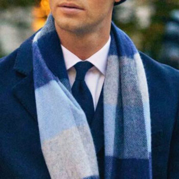 8 Men’s Scarves That Add Warmth Without the Bulk