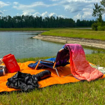 8 Must-Have Travel Products for Fall Hikes and Scenic Drives