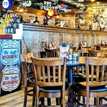 8 Secret Roadside Diners Along Route 66 in Illinois Locals Swear By