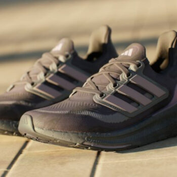 8 Women’s Shoes That Handle Walking Tours Without Regret