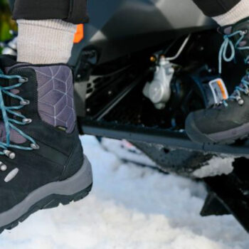 9 Best Footwear for Winter Road Trips in 2025