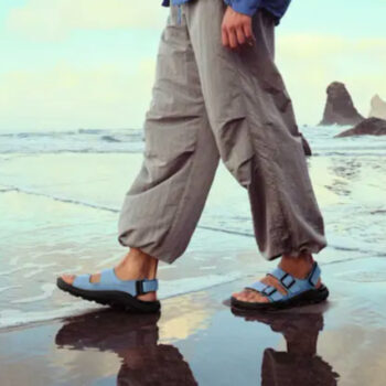 9 Best Travel Sandals for Seniors on Cruises in November 2025