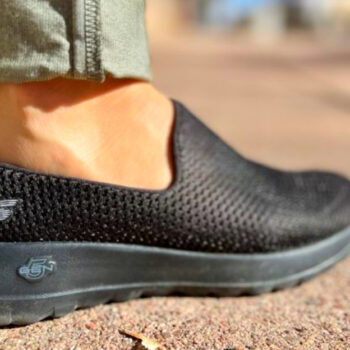 9 Dressy Travel Shoes That Still Feel Like Clouds