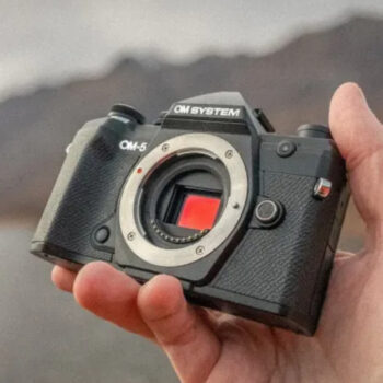 9 Most Reliable Cameras for Adventure Landscapes in 2025