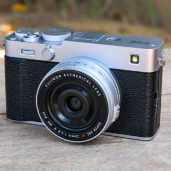 9 Travel Cameras That Bring Color to Cloudy City Days
