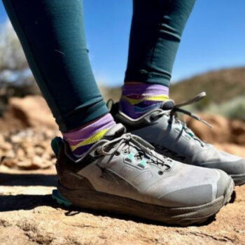 9 Travel-Friendly Hiking Shoes for Wet Weather 2025