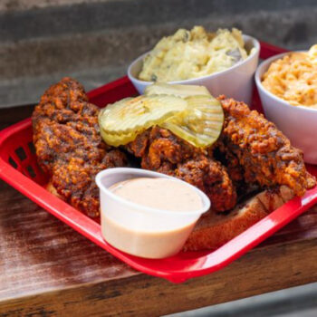 A Nashville Hot Chicken Spot Locals Actually Eat On Weekdays