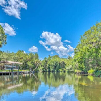 Adventures on the Water in Inglis, Florida: 7 Must-Try Experiences for Boaters, Paddlers & Wildlife Lovers