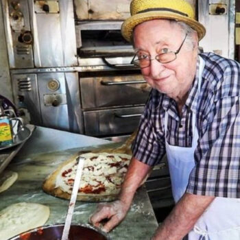 America’s 15 Best Hole-In-The-Wall Pizza Joints, Plus 3 That Might Just Beat Them All