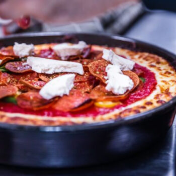 Chicago Deep Dish Pizzerias That Aren’t Tourist Traps