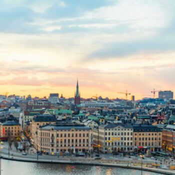 Doctors Reveal: 13 Safest Countries for Health-Conscious Travelers (Plus 5 Hidden Risks)