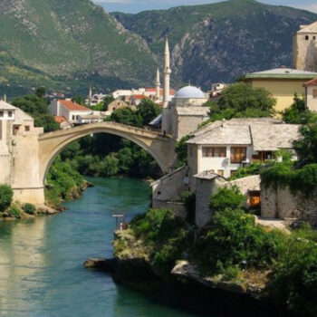 Forget These 9 Tourist Trap Rivers - Here Are 11 European Gems