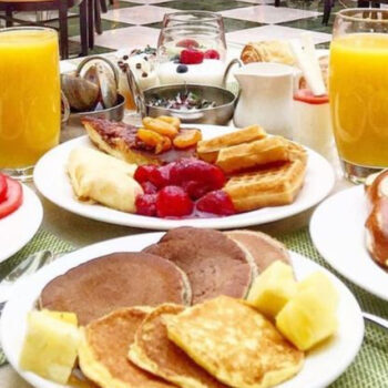 Forget the Chain Breakfasts – 27 State Icons Worth the Trip