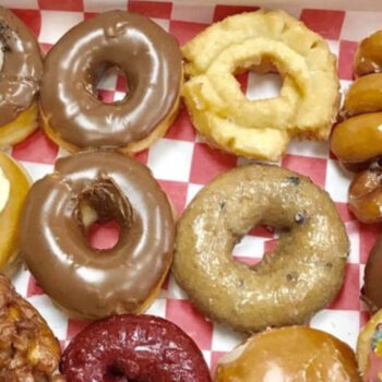 From Memphis To The Smokies: 10 Tennessee Apple Fritters Locals Love