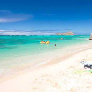 Hawaii's best sunrise beaches between Honolulu and Kailua (Oʻahu)