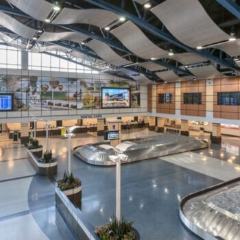Huntsville International Airport (HSV): A Top-Rated Midway Hub Between Nashville and Birmingham with Short Security Lines and On-Site Hotel