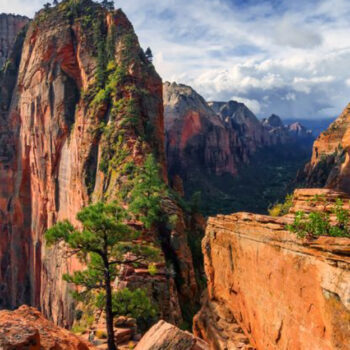 I’ve Visited All 63 U.S. National Parks—These 13 Keep Calling Me Back (and 3 I’m Fine Seeing Just Once)