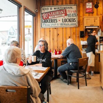 Ohio-Amish‑Town-Diner-Gems-Youd-Never-Expect.jpg