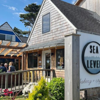Oregon Coast Cafés That Are Ridiculously Good - and Weirdly Empty