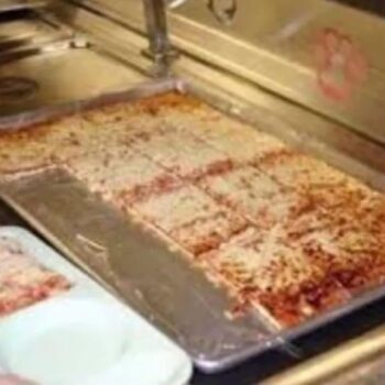 The-17-Most-Questionable-Things-We-Ate-at-School-Lunch-in-the-90s.jpg