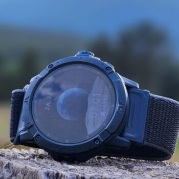 The Best Smartwatches for Travelers Who Love Adventure
