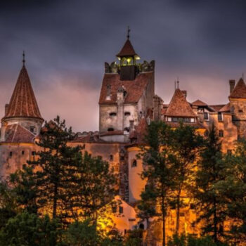 The Hidden Truth About These 15 Famous Castles Nobody Talks About