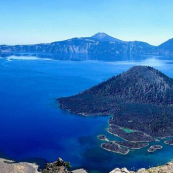 These 23 U.S. Lakes Hide Secrets Most Tourists Never Discover