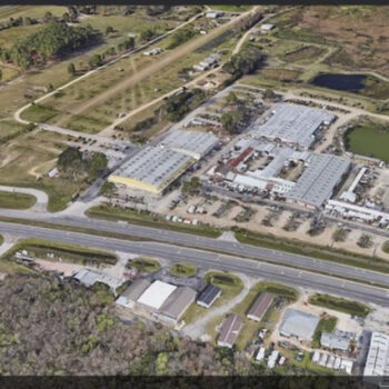 This huge 30-acre international market in Florida feels like a trip around the world