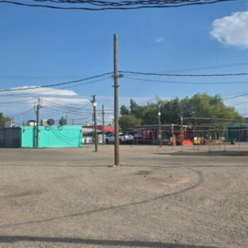 This huge Arizona swap meet features more than 800 vendors and food stalls
