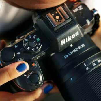 Top 14 Mirrorless Cameras for Travel with Interchangeable Lens Options